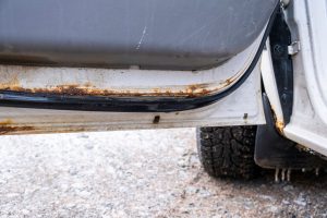 How to Remove Rust From a Car Without Sanding - AZ Rust